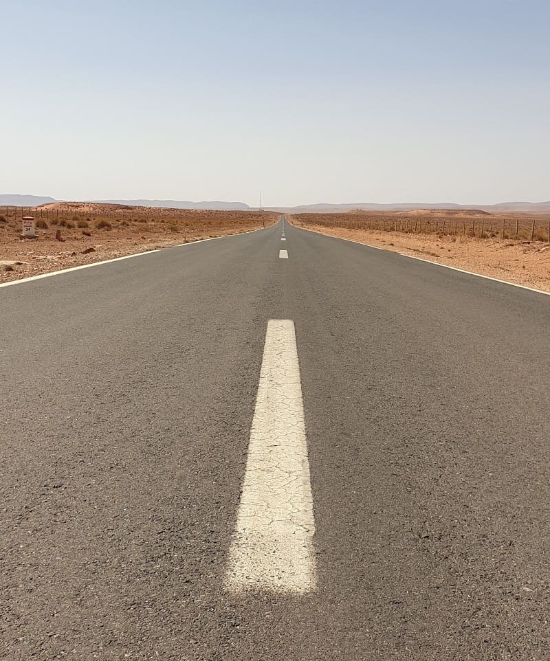 Sur la route de Figuig au Maroc